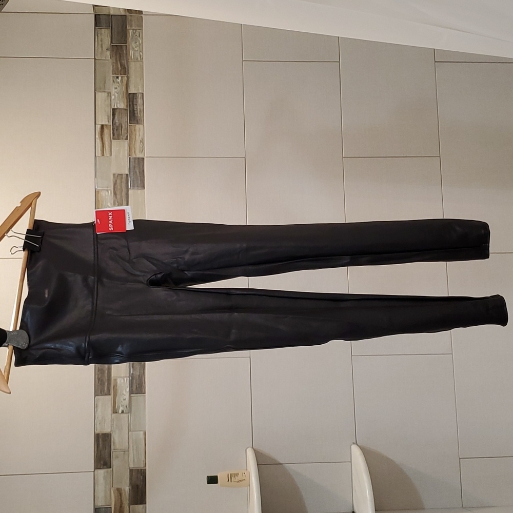 Spanx Faux-leather leggings